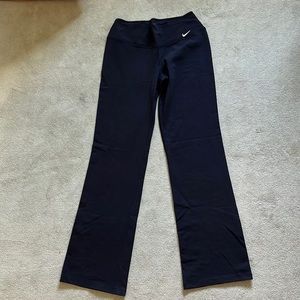 Woman’s Nike Yoga Pants